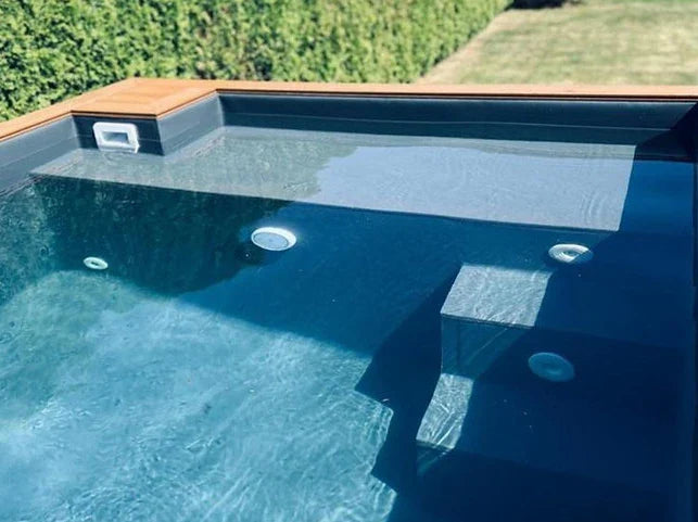 Spa em contentor 3,0m x 3,0m, hidromassagem, novo