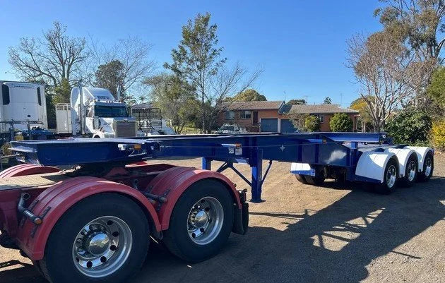 Haulmark Tri/A B-Double 7m Laterais