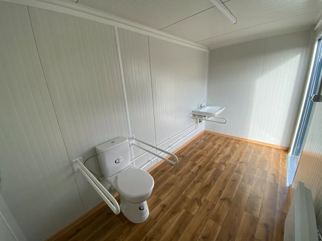 Contentor sanitário para pessoas com deficiência, sanita com rampa (Ref: 3907)