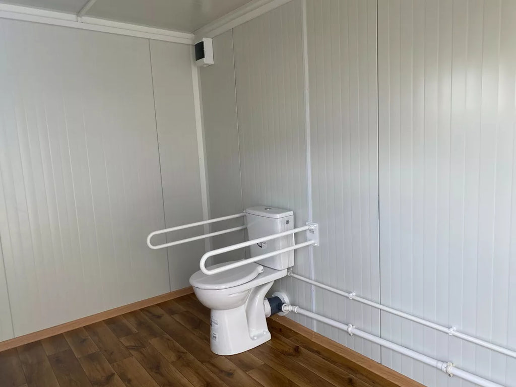 Contentor sanitário para pessoas com deficiência, sanita com rampa (Ref: 3907)