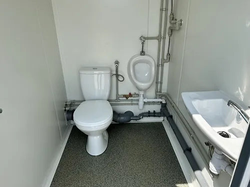 Contentor sanitário com 3 cabines (Ref: S2107)